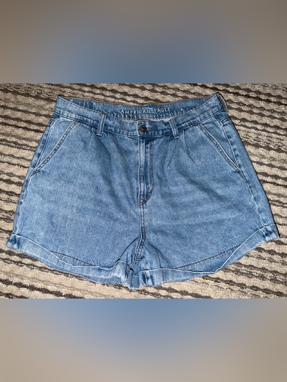 American Eagle Mom Shorts